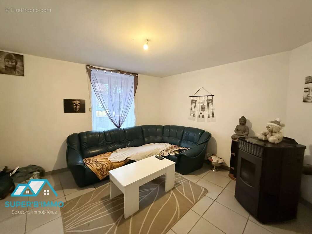 Maison à FRUGERES-LES-MINES