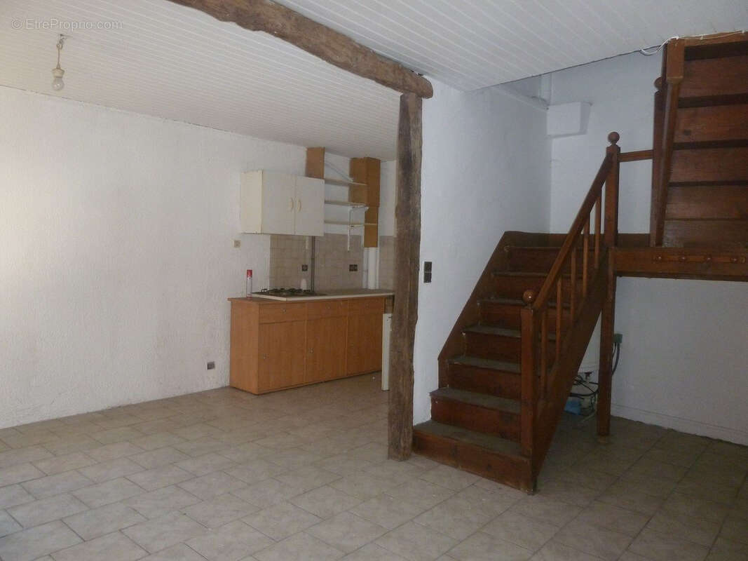 Maison à PUY-L'EVEQUE