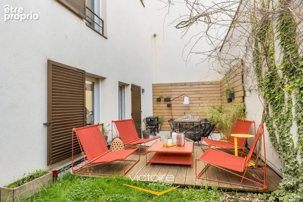 T4 Duplex récent de plus de 119m² - 3 ch + bureau  - 2 terrasses - photo 2