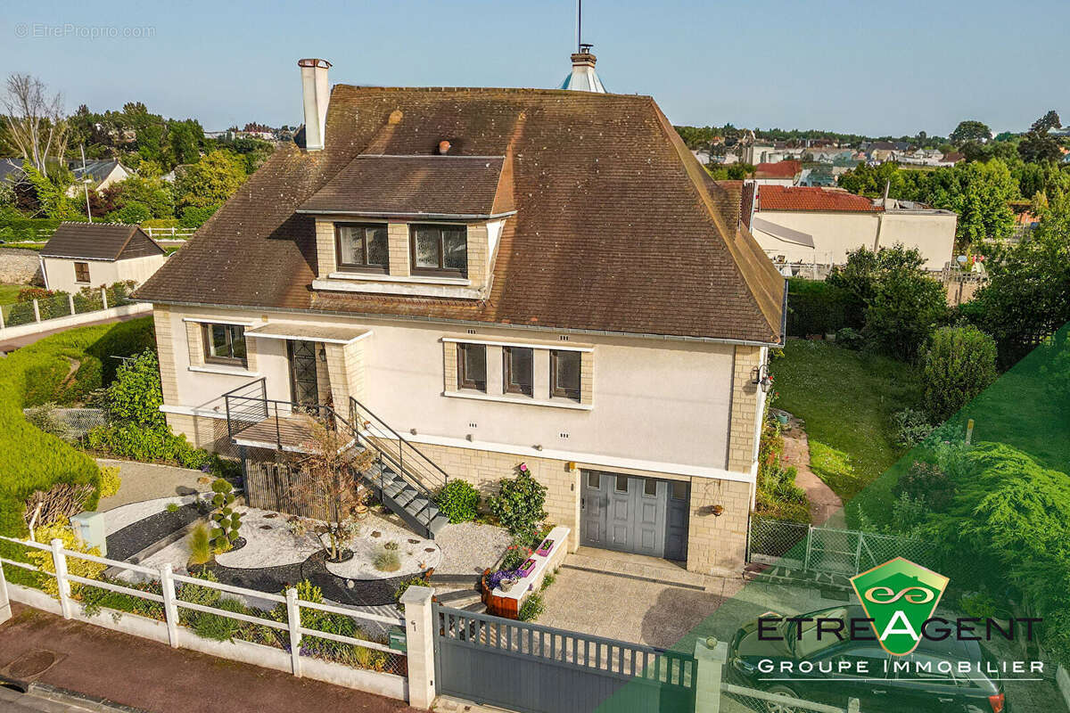 Maison à PACY-SUR-EURE