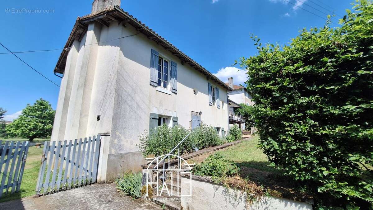 Maison à ROCHECHOUART