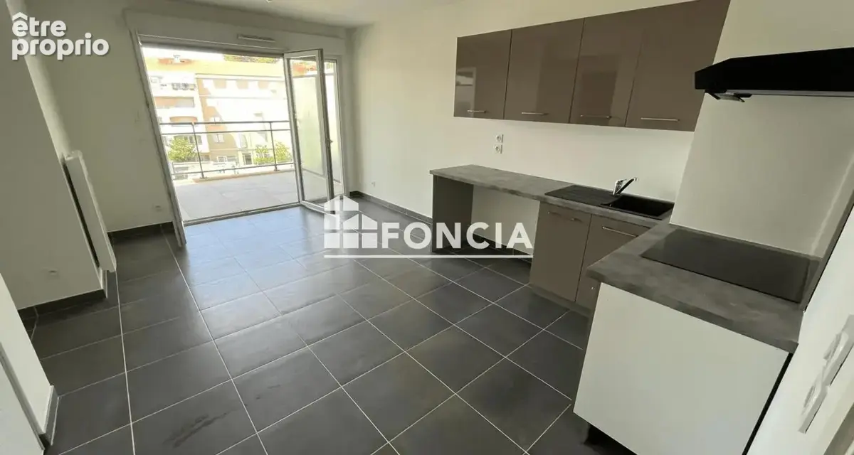 Hauteurs d'Antibes, 2P en étage avec Terrasse, garage en sous-sol - photo 3