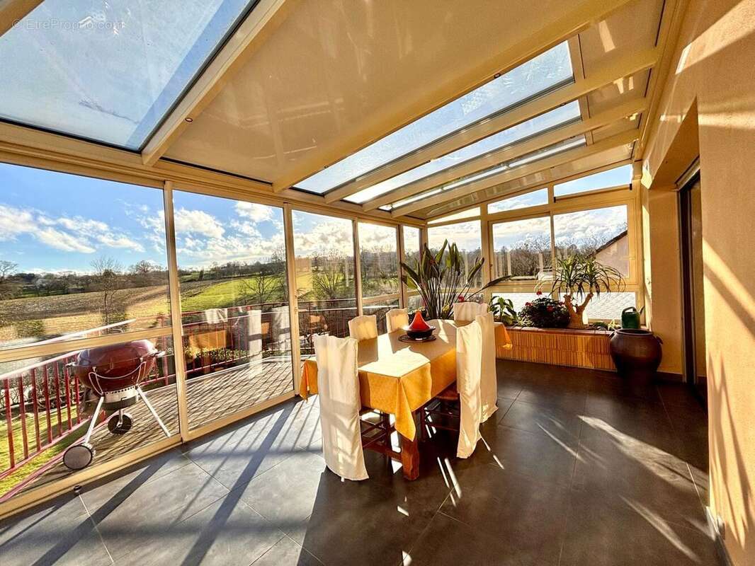 Maison à SAINT-GEORGES-D'ELLE