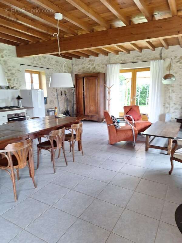 Gîte 2 - Maison à SEISSAN
