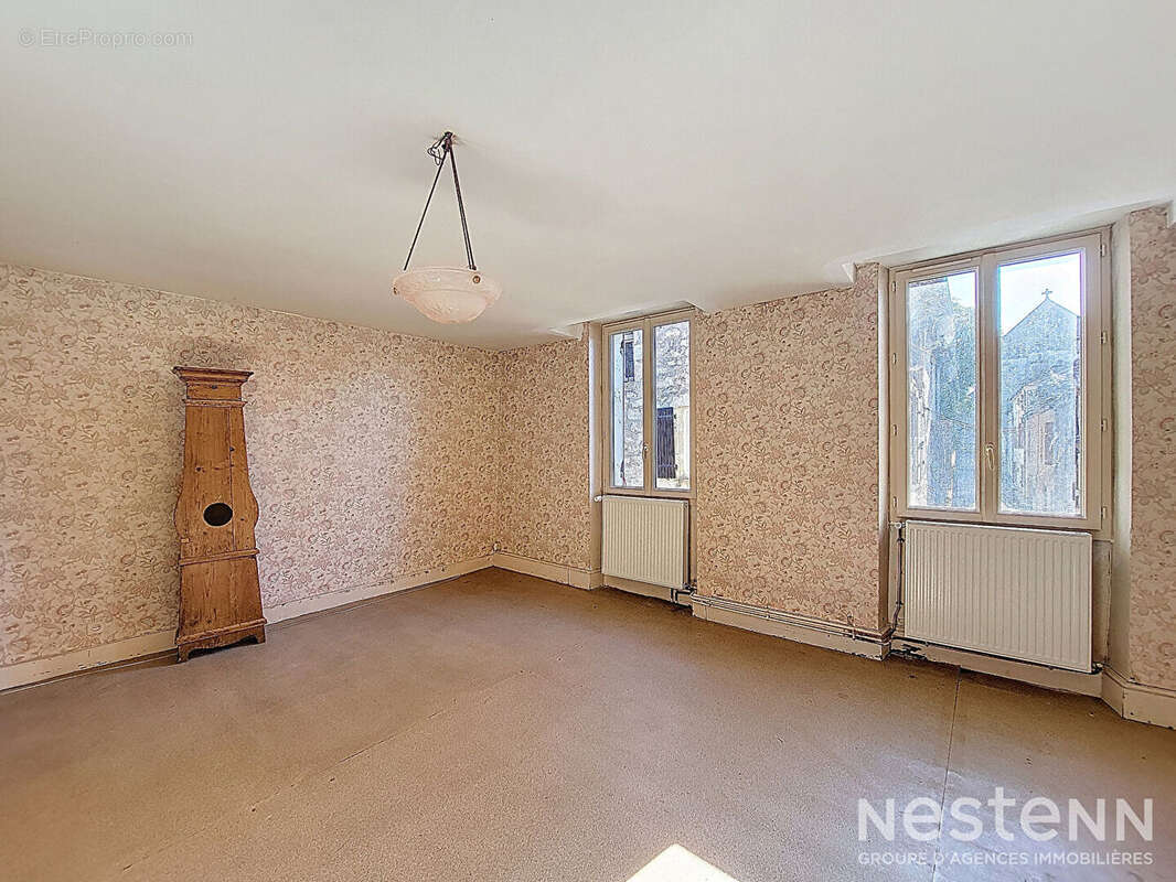 Maison à LAMONTJOIE