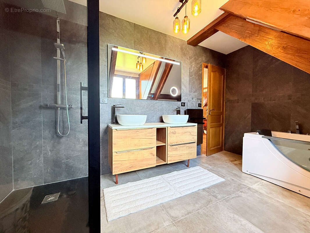 Maison à RIS-ORANGIS