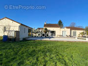 Maison à LAGARDELLE