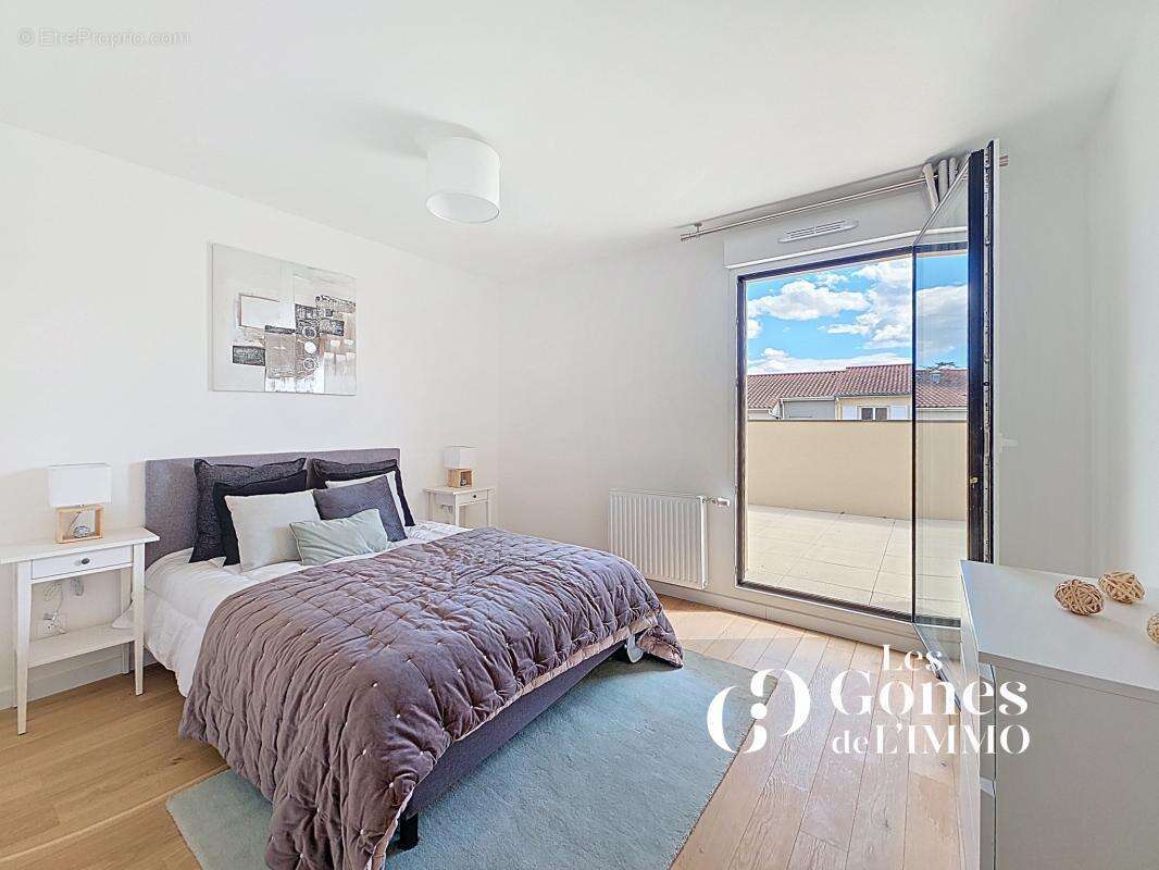 Appartement à CRAPONNE