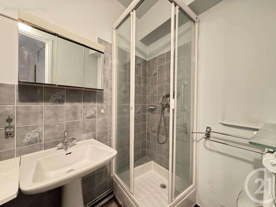 Appartement à FONTENAY-SOUS-BOIS