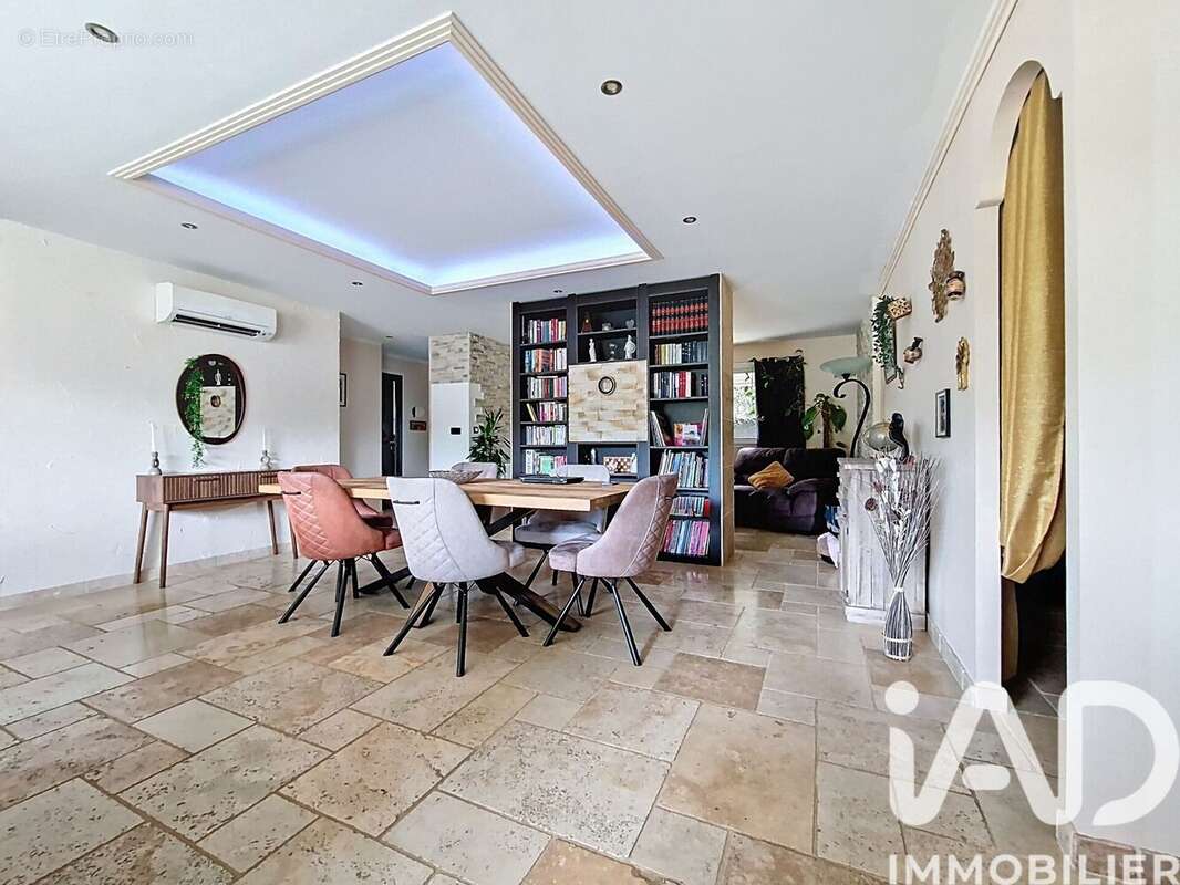 Photo 4 - Maison à PAULHAN