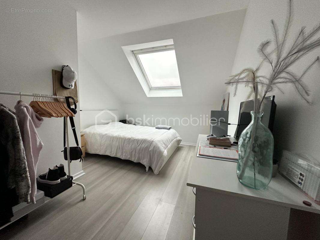 Maison à SAVIGNY-LE-TEMPLE