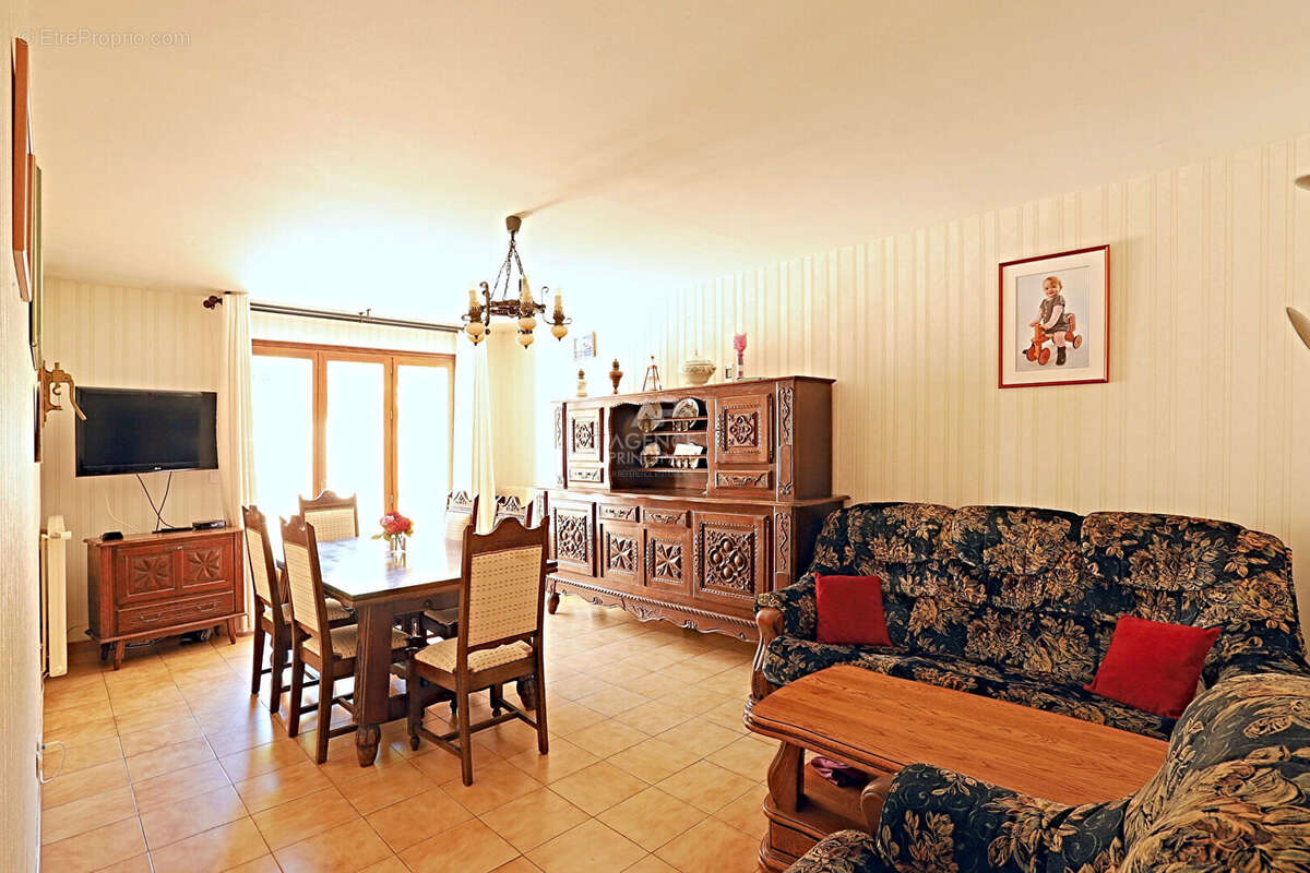 Maison à NANTERRE
