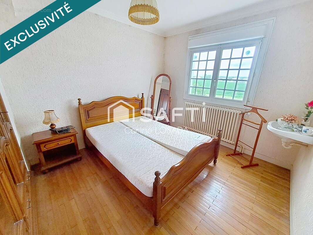 Photo 3 - Maison à LES MAGNILS-REIGNIERS