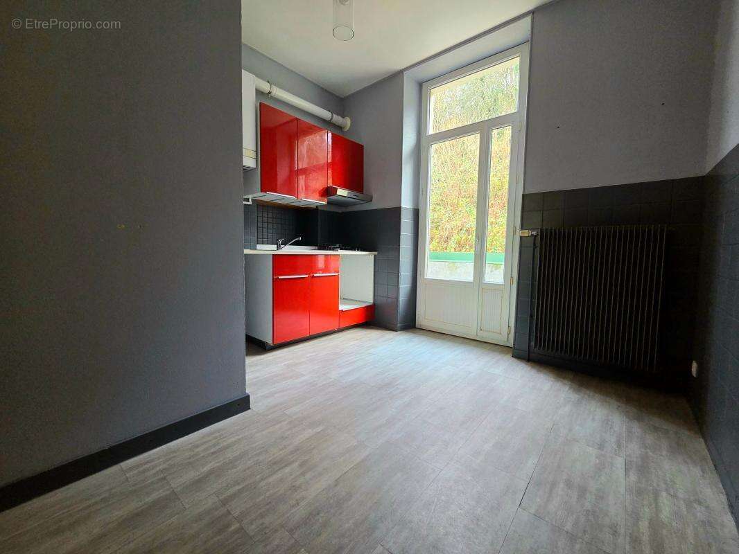 Appartement à SAINT-LAURENT-DU-PONT