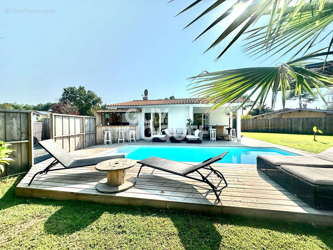 Maison à GUJAN-MESTRAS