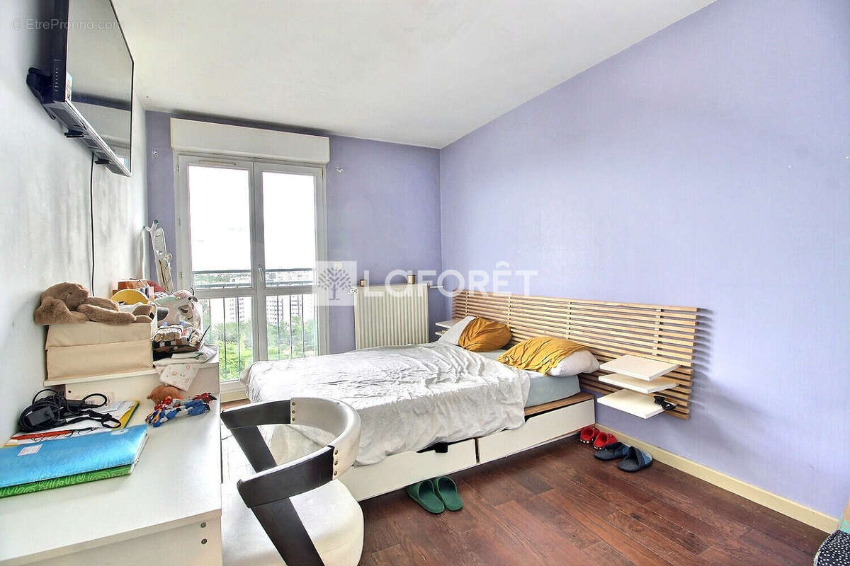 Appartement à GENNEVILLIERS