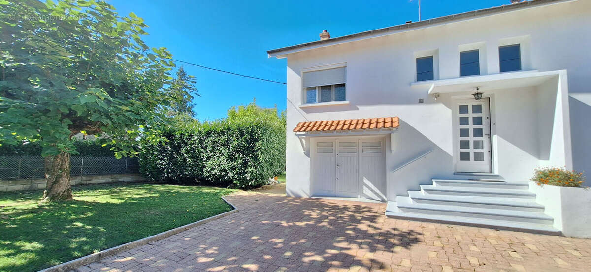 Maison à BOURG-EN-BRESSE