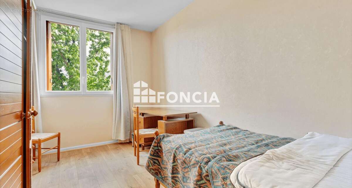 Appartement à FONTENAY-AUX-ROSES
