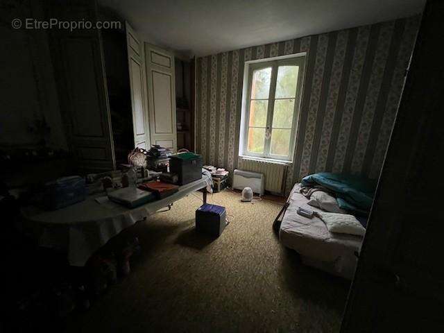 Maison à CAPELLE-LES-GRANDS