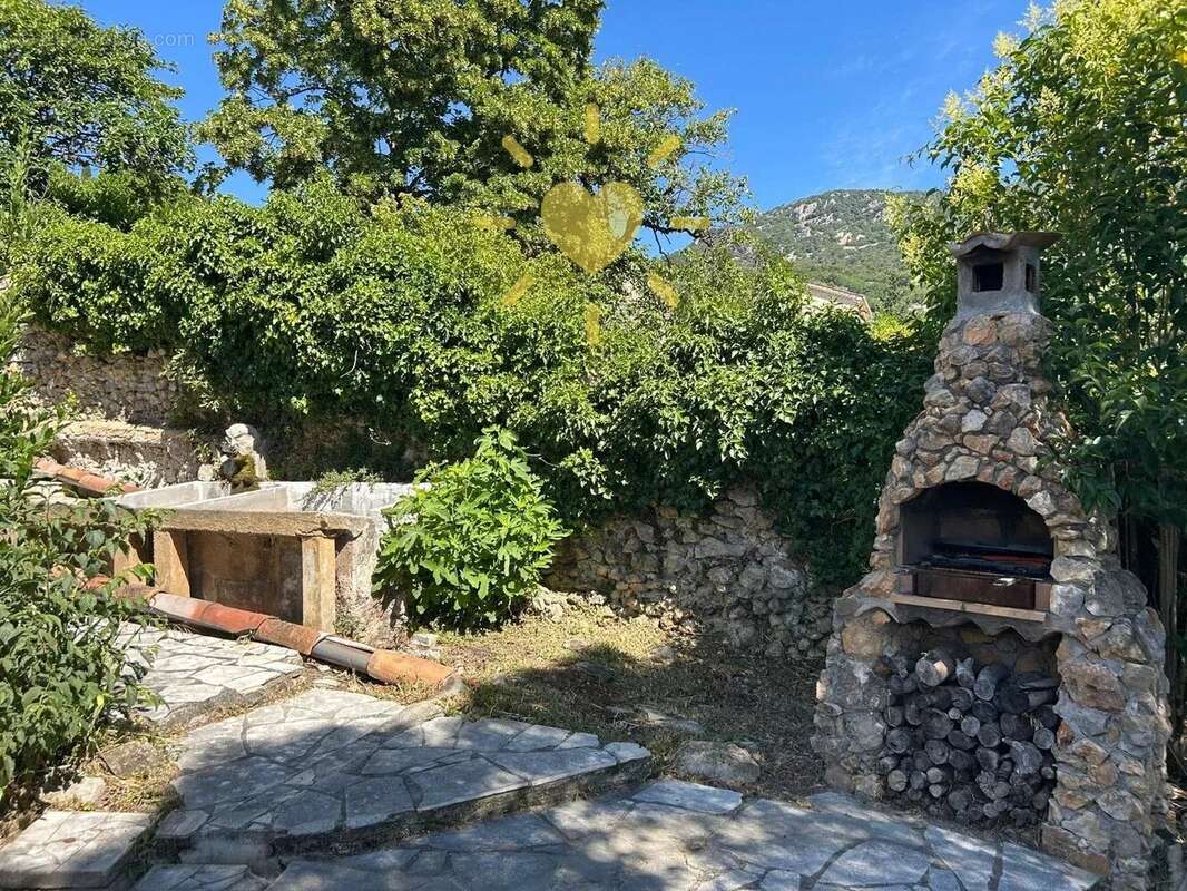 BARGEMON : Belle villa à pied du village avec piscine - photo 26