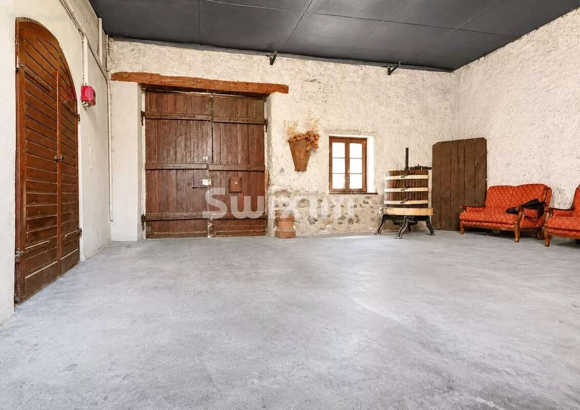 Appartement 3 pièces vendu meublé avec stationnement couvert - photo 10