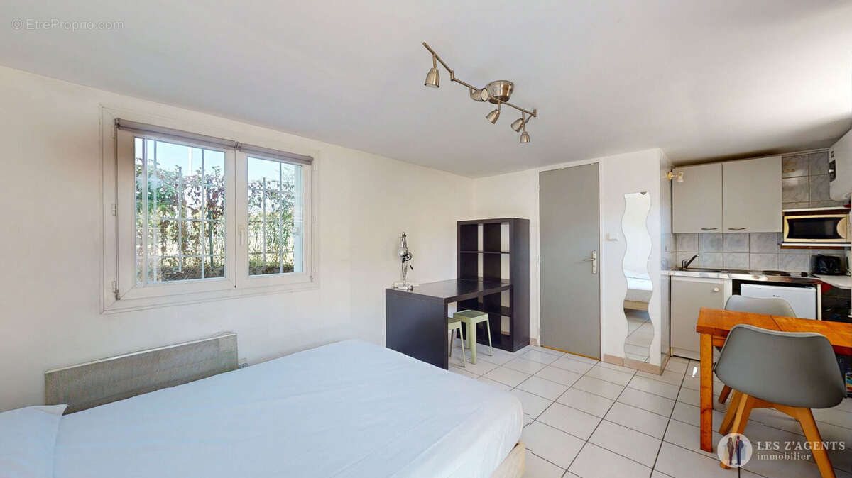 Appartement à SAINT-MARTIN-D'HERES