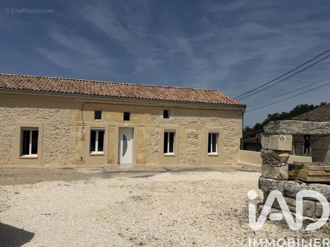 Photo 1 - Maison à PUISSEGUIN