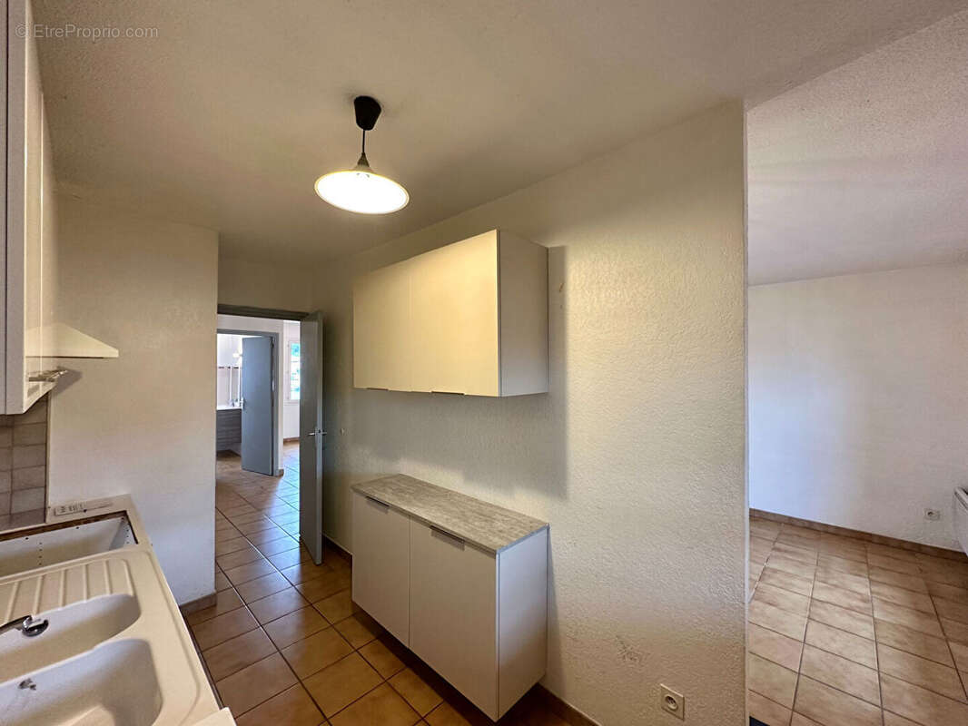 Appartement à LE LUC