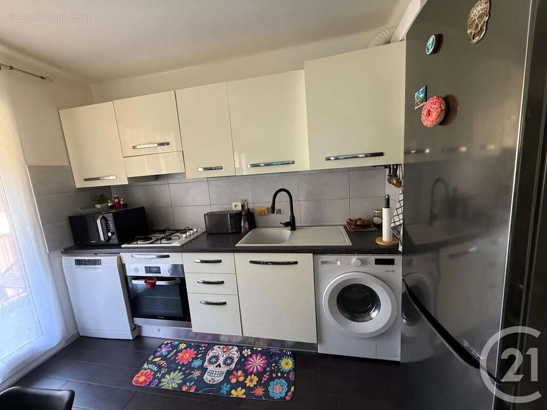 Appartement à ROQUEBRUNE-CAP-MARTIN