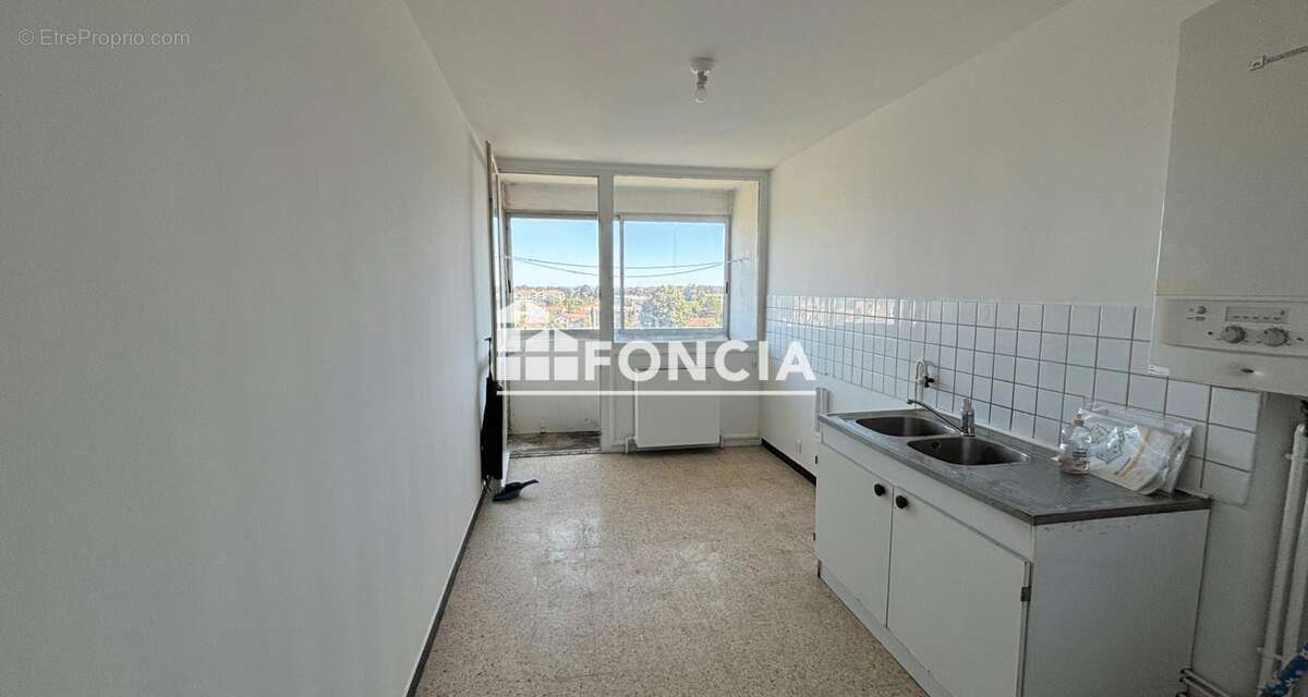 Avignon résidence Les Colombes : T4 spacieux de 71m² avec cave - photo 3