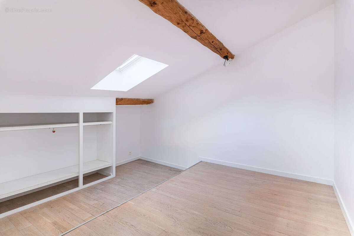 Appartement à LYON-1E
