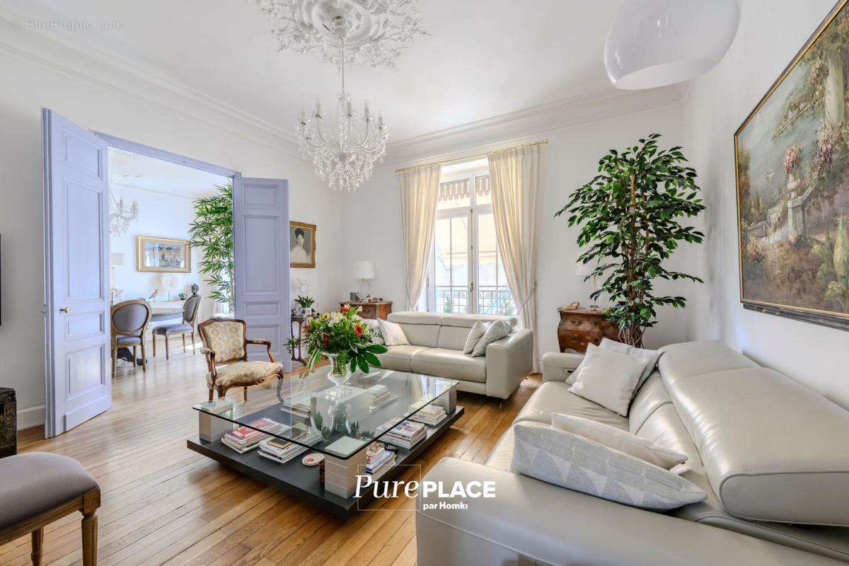 Appartement à NIMES