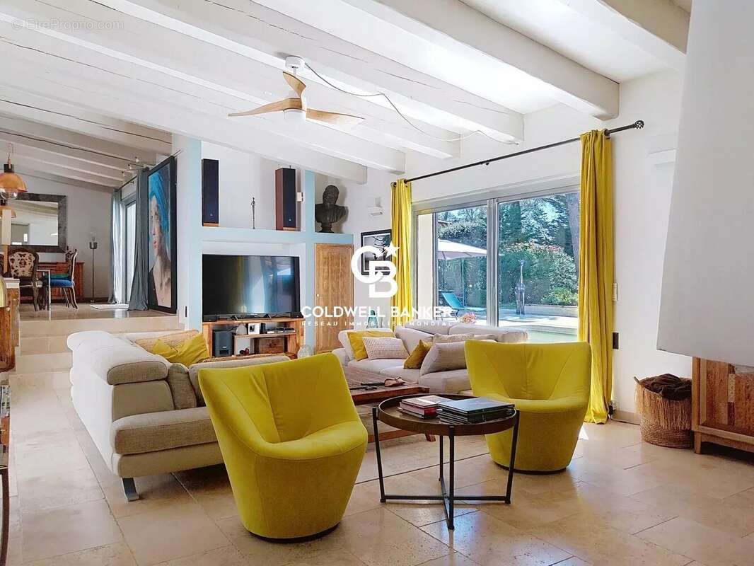 Maison à PUGET-SUR-ARGENS