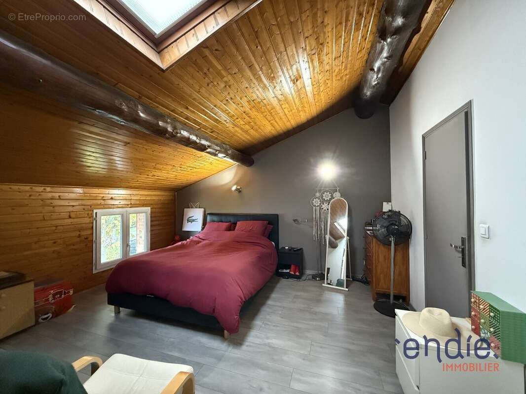 Maison à SAINT-JORY