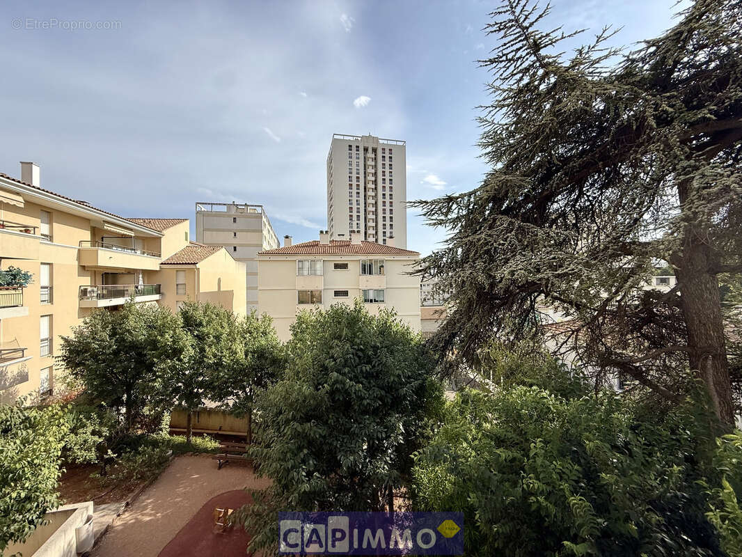 TOULON Claret - Saint Anne, T2 50m2 avec terrasse et garage - photo 8
