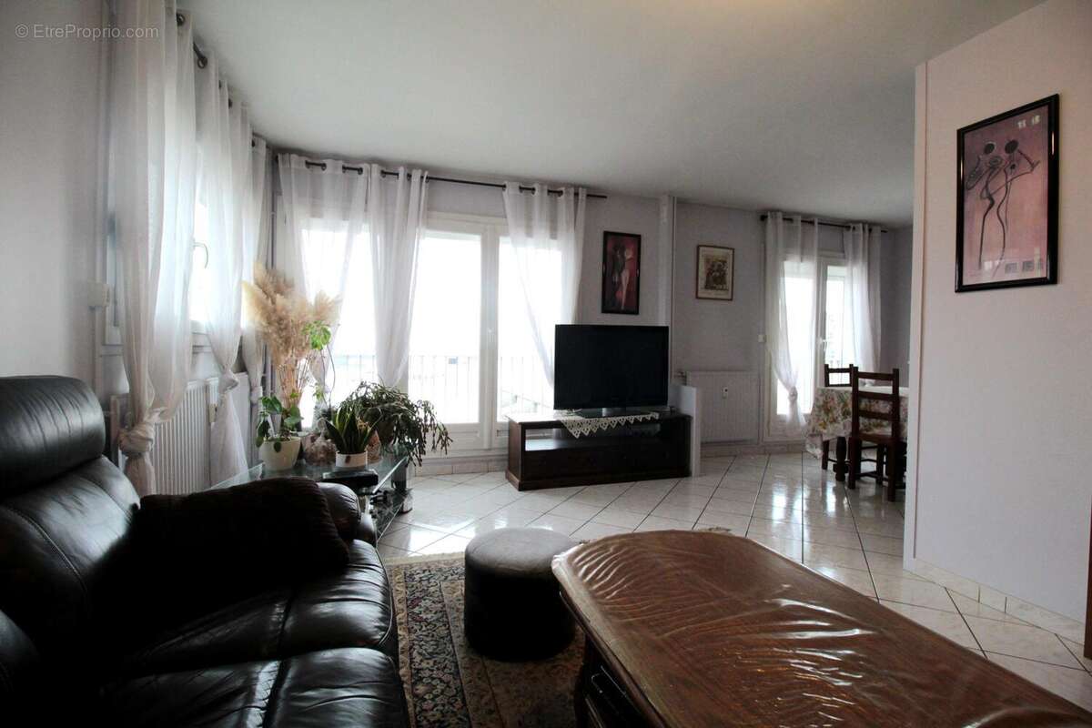 Appartement à COMPIEGNE