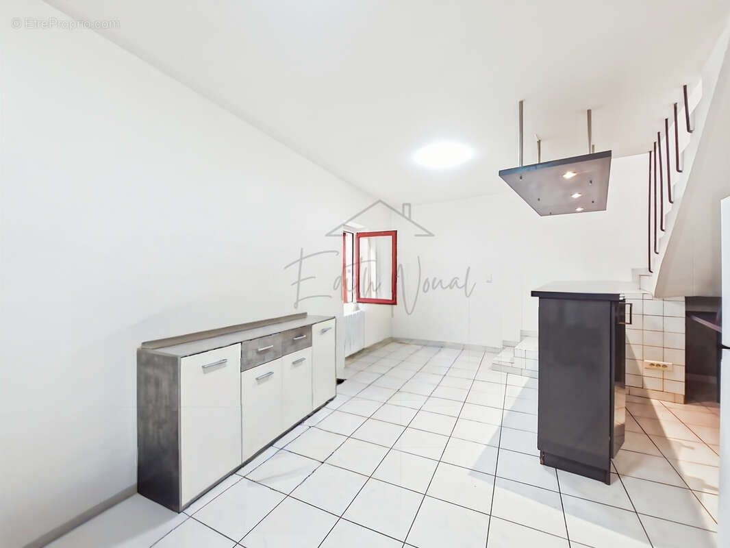 Charmant appartement T2 bis en cour intérieure - Calme et fonctionnalité - photo 3