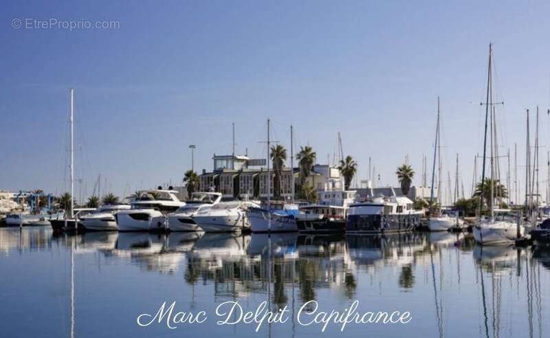 Commerce à CANET-EN-ROUSSILLON