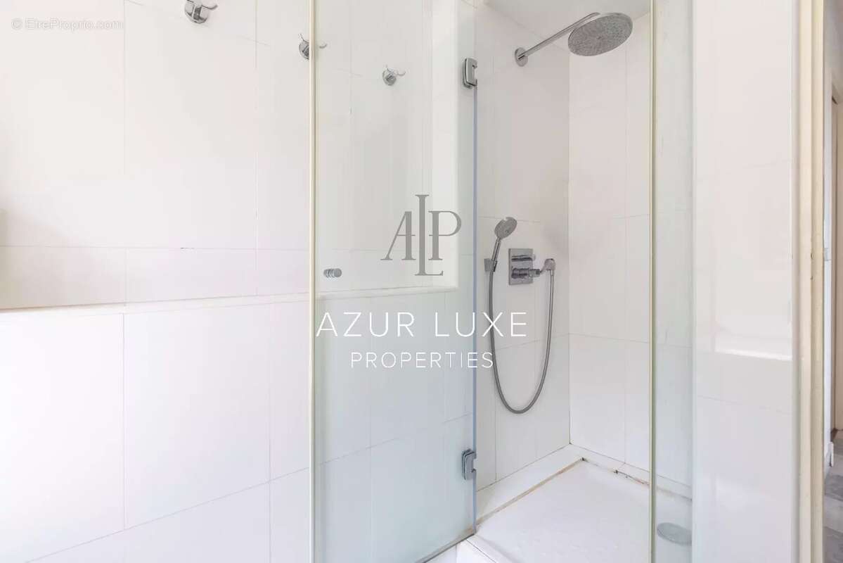 Appartement à VILLEFRANCHE-SUR-MER