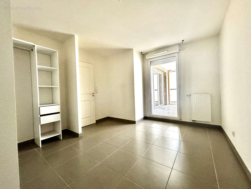 Appartement à MARSEILLE-7E