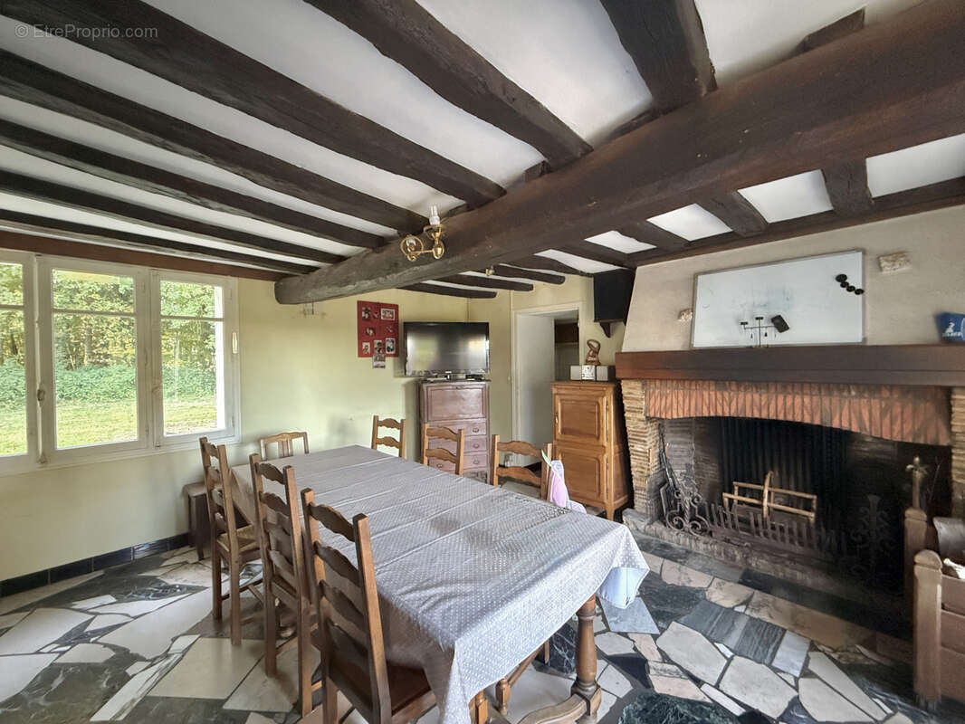 Maison à CHAUMONT-SUR-LOIRE