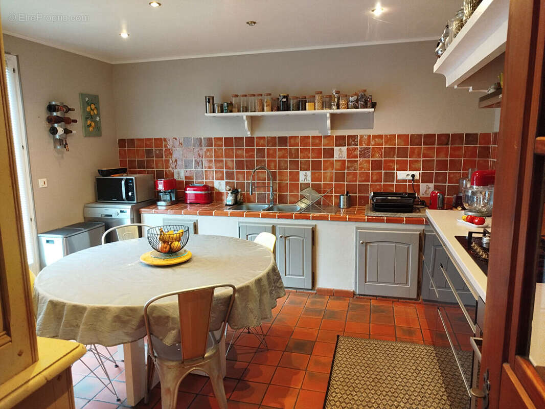 Maison à MALLEMOISSON