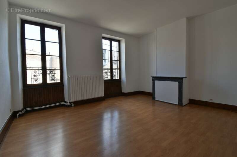 Maison à VILLENEUVE-SUR-LOT