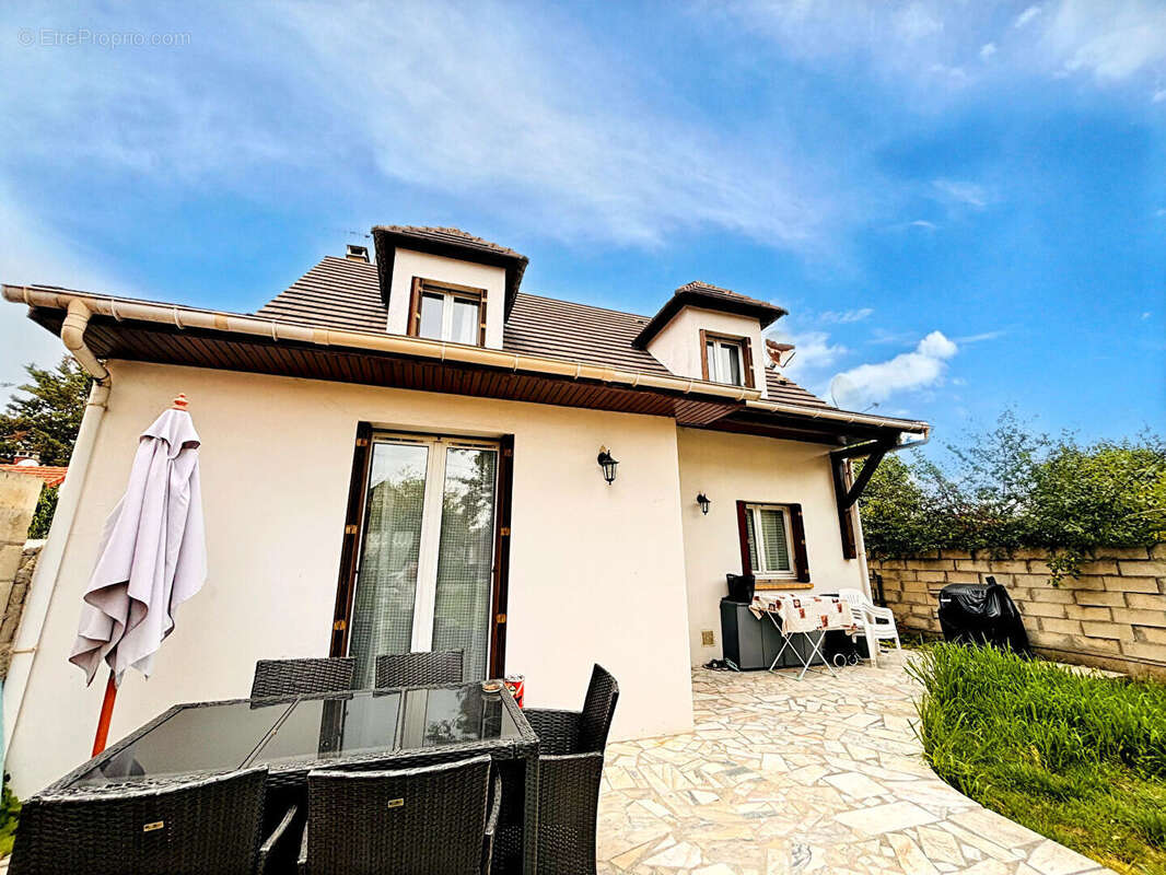 Maison à MITRY-MORY