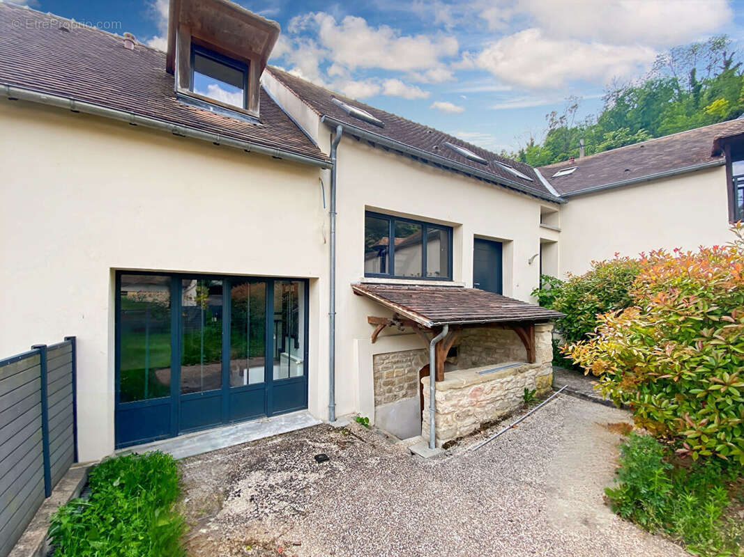 Maison à MANTES-LA-VILLE