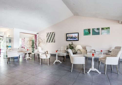 Appartement à L'ISLE-SUR-LA-SORGUE