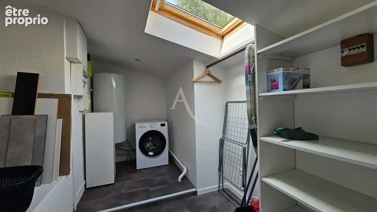 Maison rénovée à 10 minutes de la mer avec cour et stationnement - photo 10