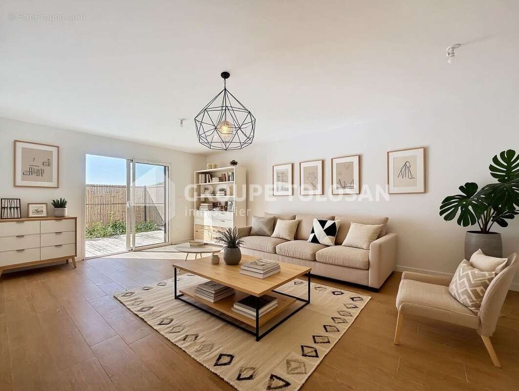 Maison à SAINT-ORENS-DE-GAMEVILLE