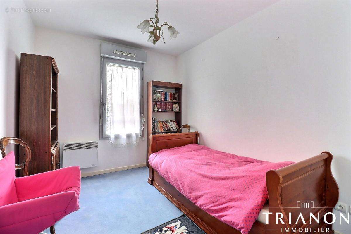 Appartement à VILLEPREUX