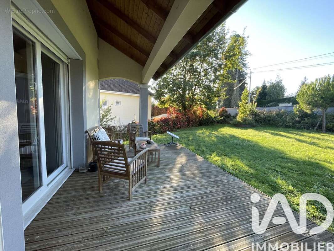 Photo 7 - Maison à LA CHAPELLE-DE-LA-TOUR